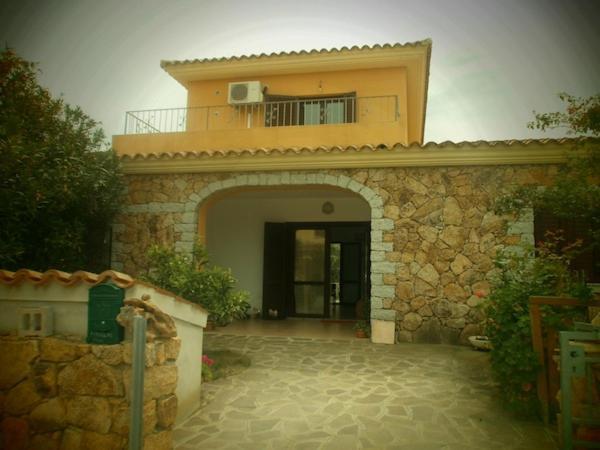 Residenza Li Fureddi Apartment San Teodoro  Bagian luar foto