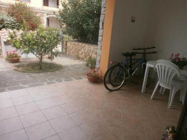 Residenza Li Fureddi Apartment San Teodoro  Bagian luar foto
