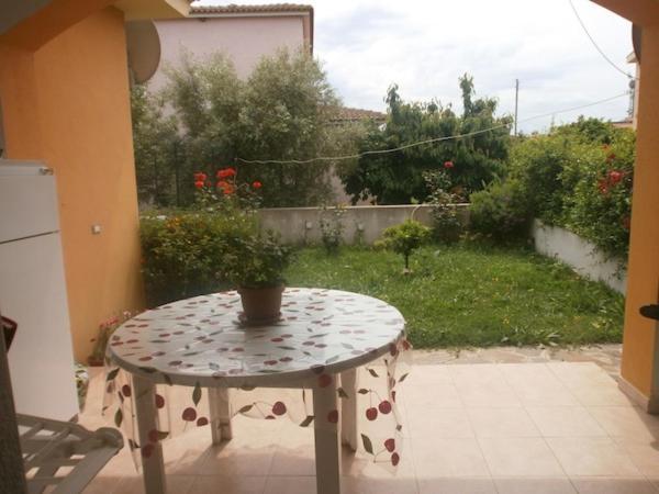Residenza Li Fureddi Apartment San Teodoro  Bagian luar foto