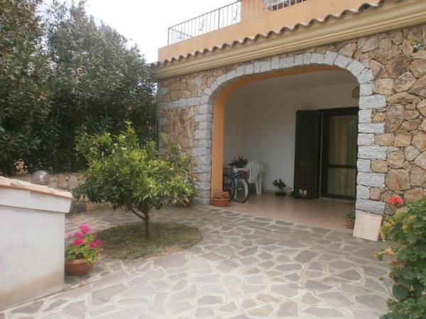 Residenza Li Fureddi Apartment San Teodoro  Bagian luar foto